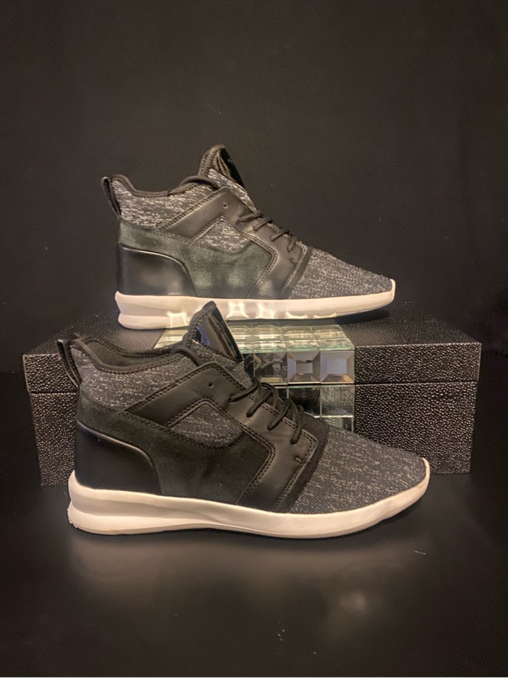 Guess Men's Black and Gray High-Top Knit Sneakers